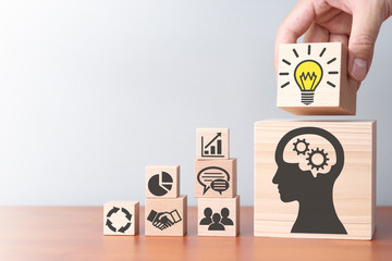 王进喜事迹及精神是什么-