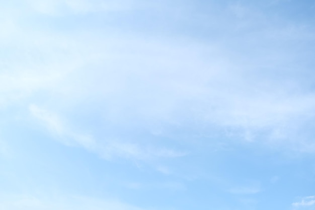 汽车轮胎胎压多少正常范围